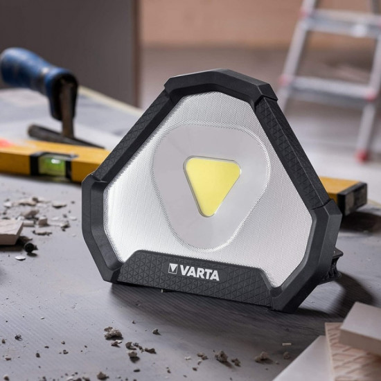 Ліхтар-прожектор Varta Work Flex Stadium Light 18647 із зарядкою від USB та вбудованою батареєю 5200mah