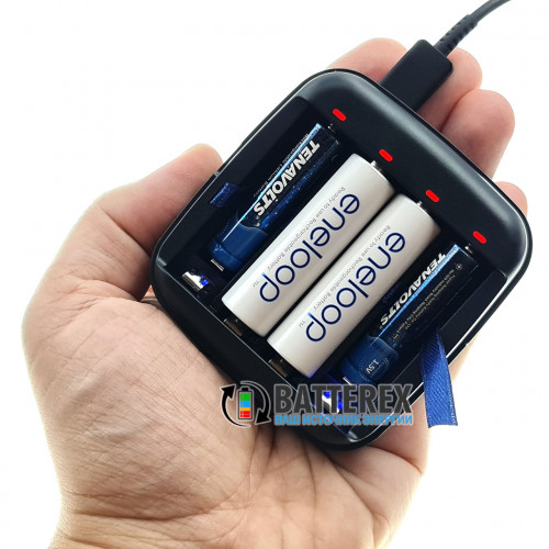 XTAR BC4 - універсальний зарядний пристрій для АА/AAA акумуляторів Li-ion 1.5V та NiMH 1.2V з функцією повербанку та ліхтарика