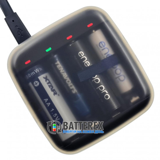 Зарядний пристрій XTAR ET4S для акумуляторів Li-ion 1.5V та NiMH 1.2V розмірів АА та AAA