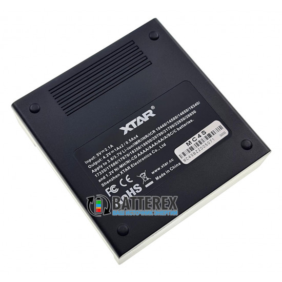 Зарядний пристрій XTAR MC4S для 4х акумуляторів NiMH/Li-Ion